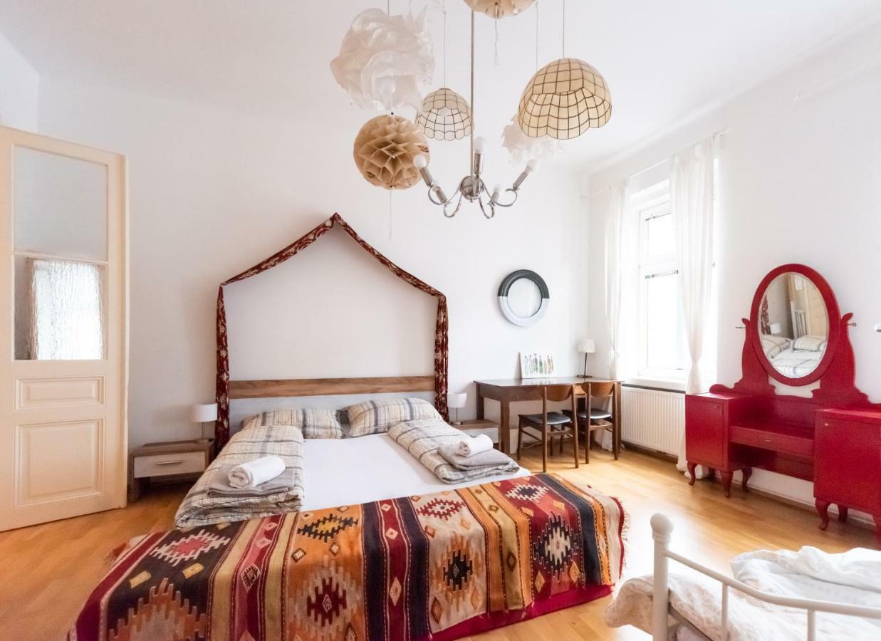 Rembrandt Refugium Apartment Wina Bagian luar foto