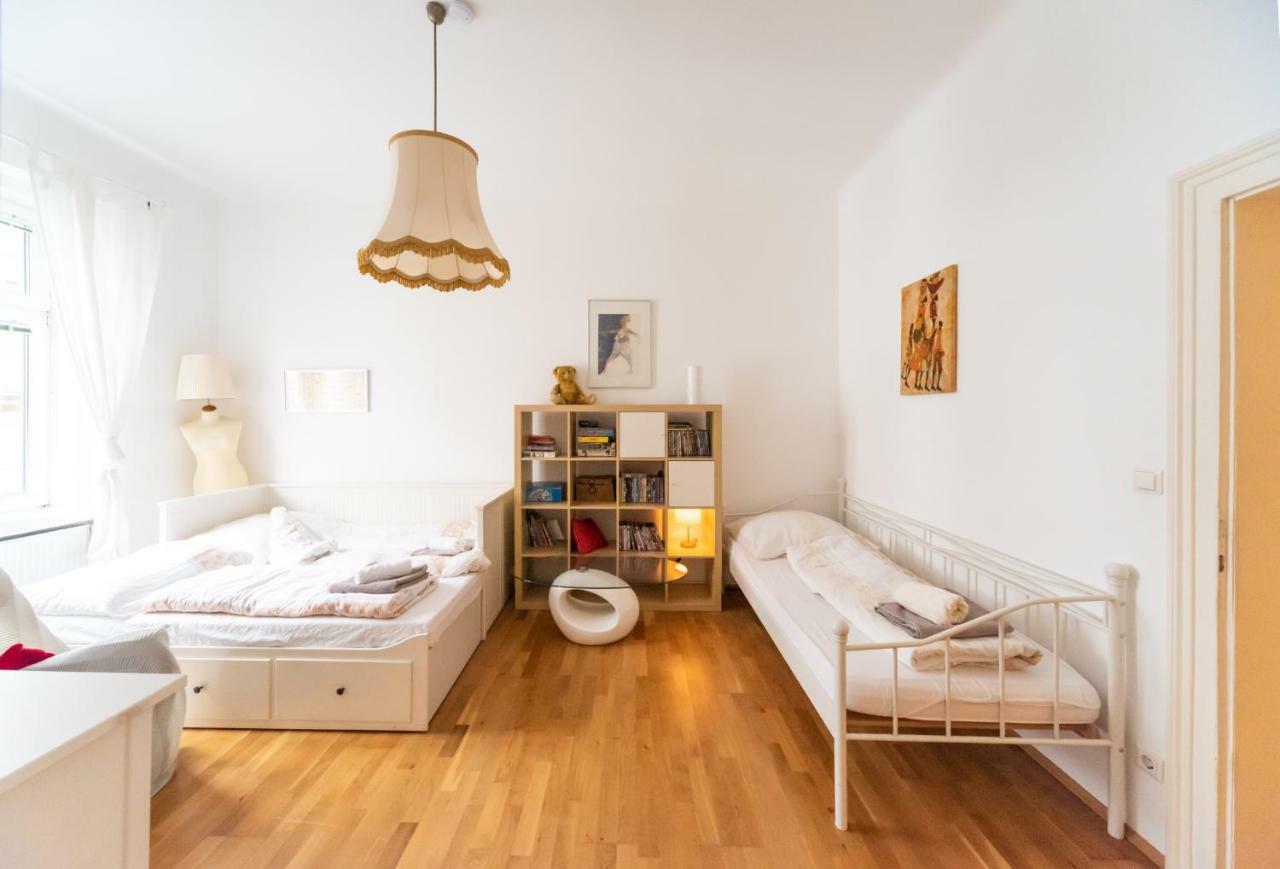 Rembrandt Refugium Apartment Wina Bagian luar foto