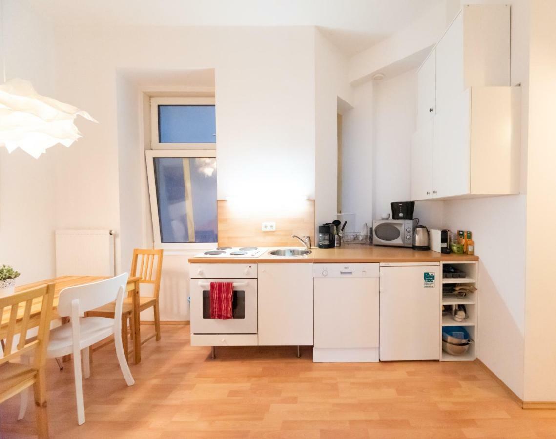 Rembrandt Refugium Apartment Wina Bagian luar foto